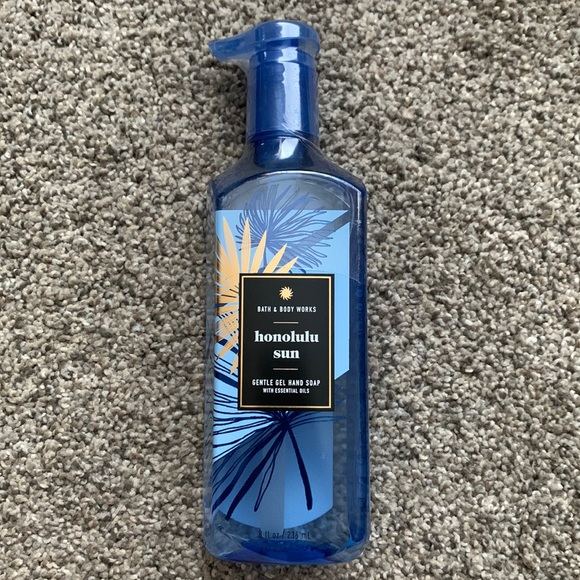 NWT Bath & Body Works Honolulu Sun Gentle Gel Hand Soap 8 fl oz - Picture 2 of 3